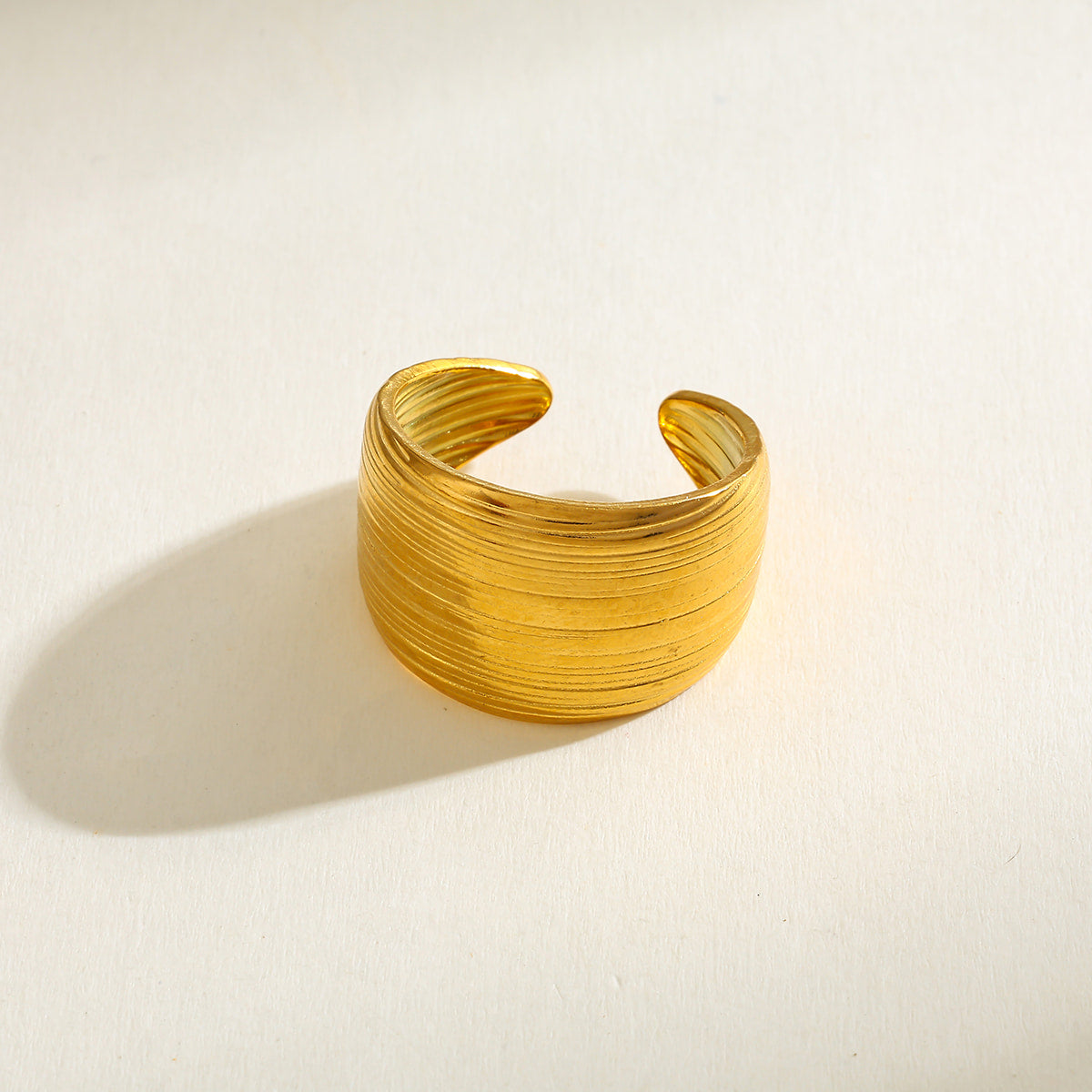 Vareen Gold Ring