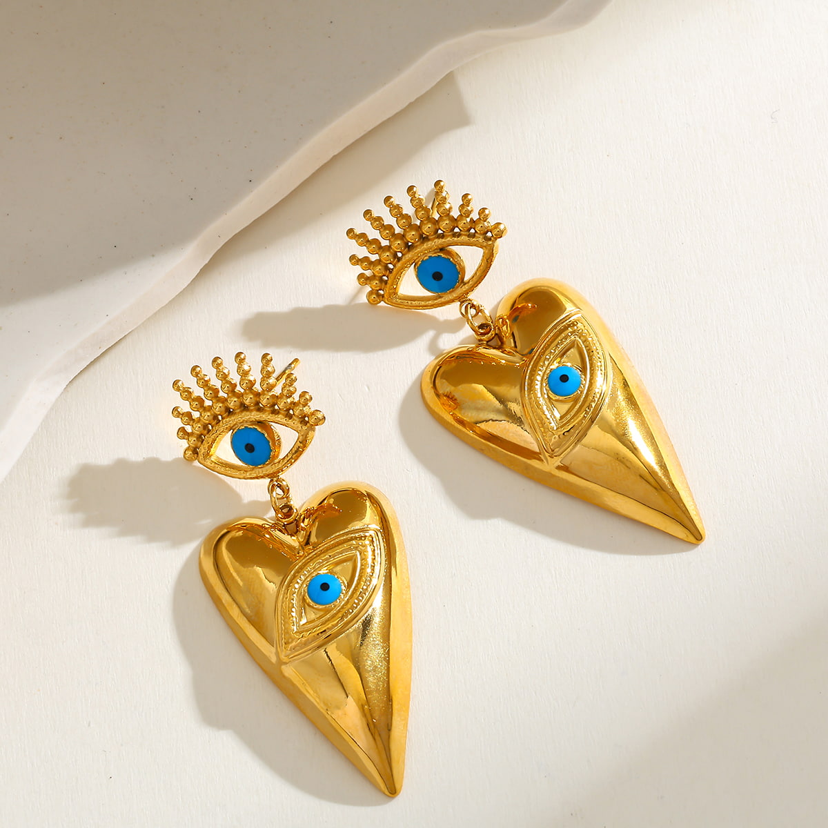 Nuvaira Earrings