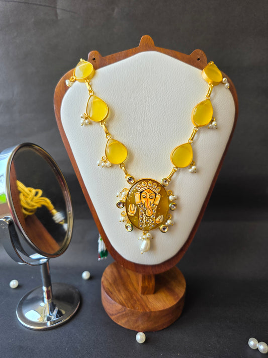 Morya Necklace Set