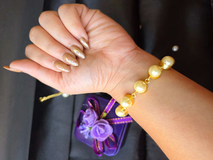 Samaira Pearl Bracelet