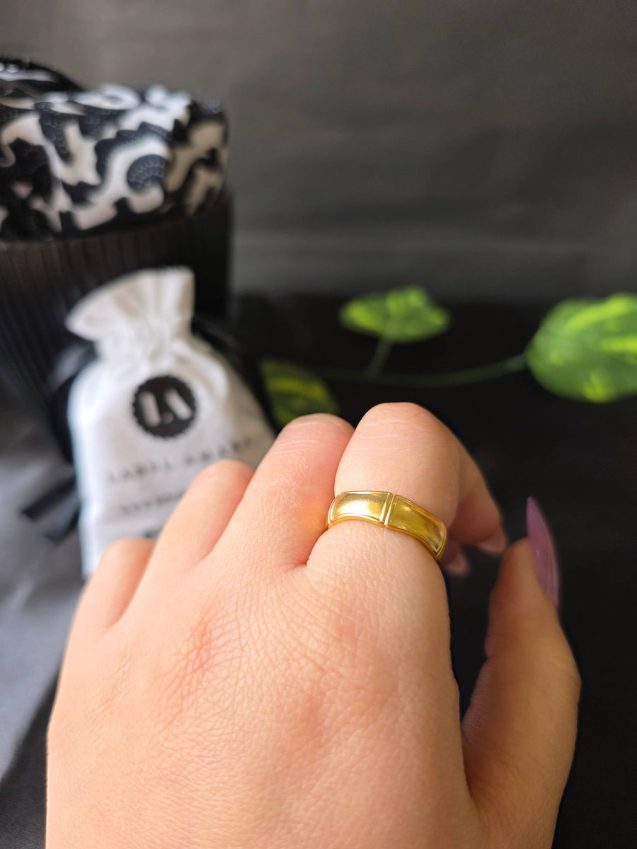 Tavira Arc Ring