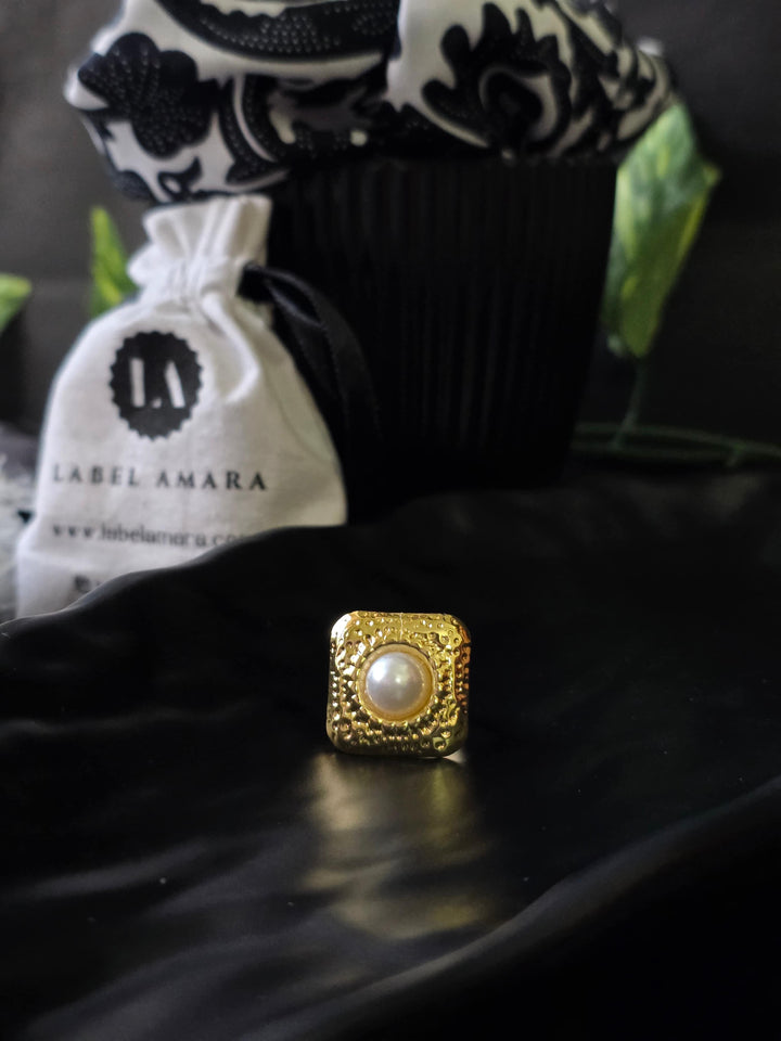 Clyra Ring