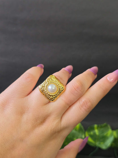 Clyra Ring