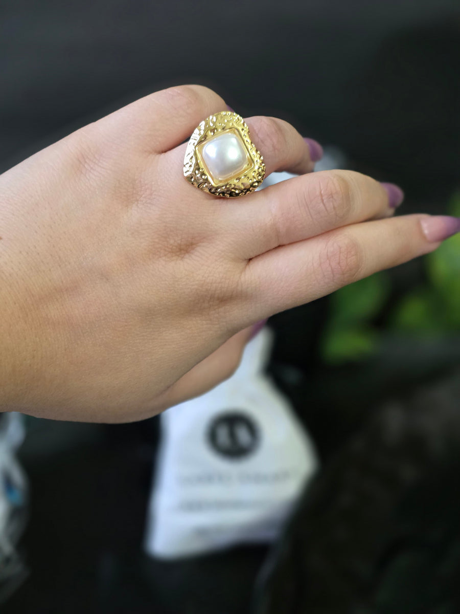Amoriah Ring