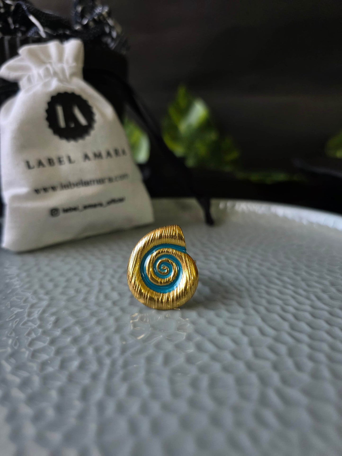 Coravine Spiral Ring