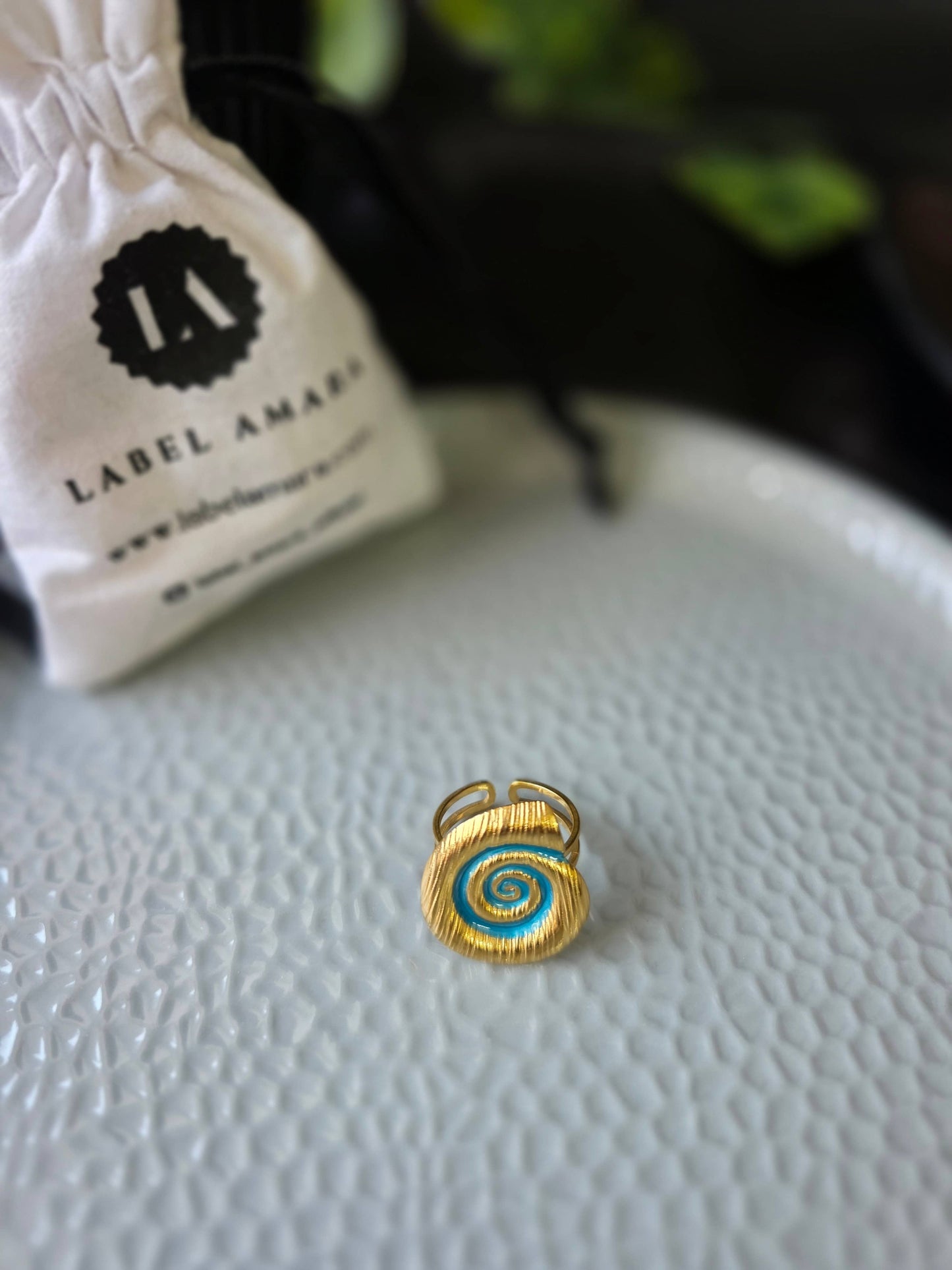 Coravine Spiral Ring