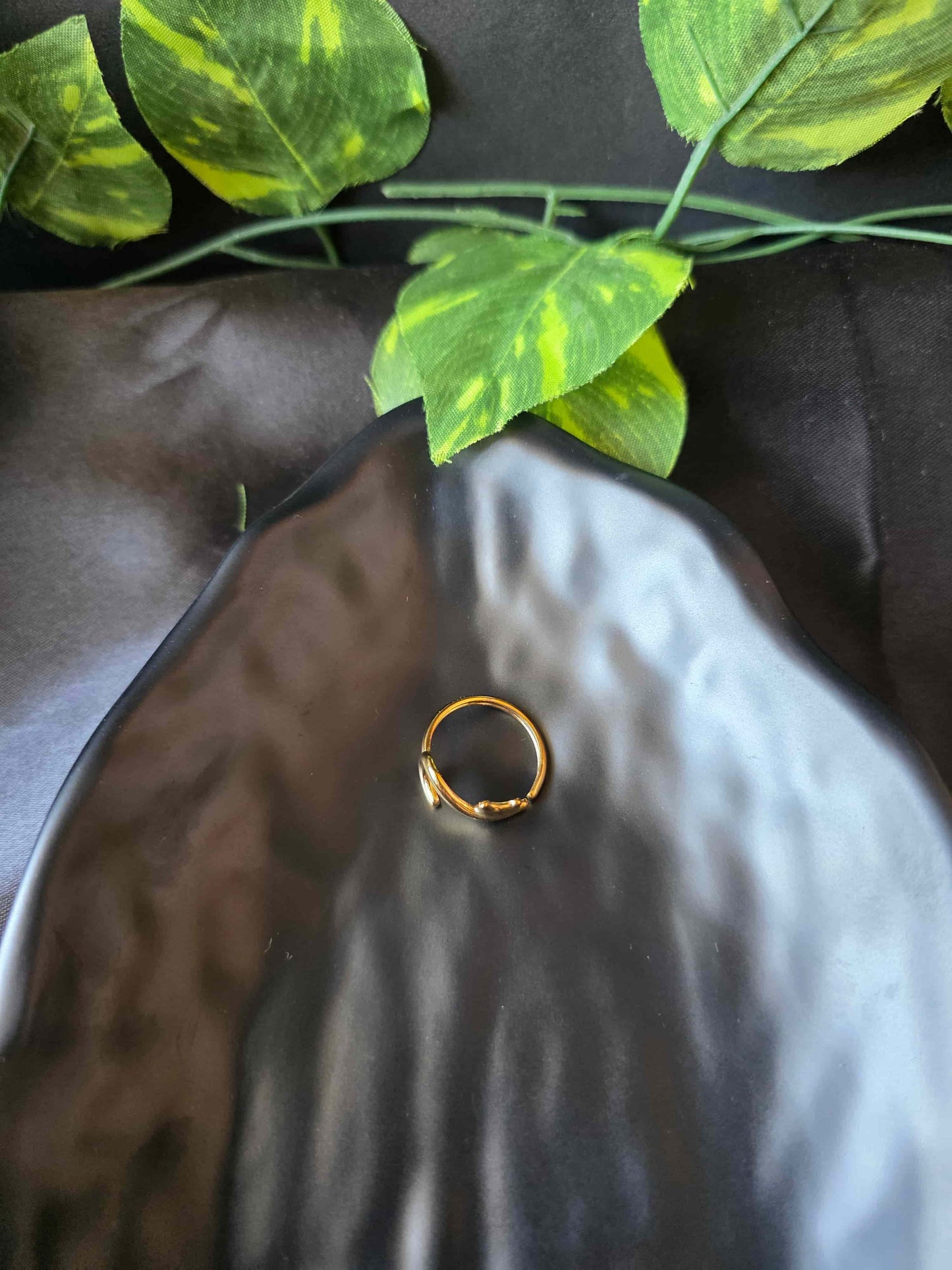 Nyari Ring
