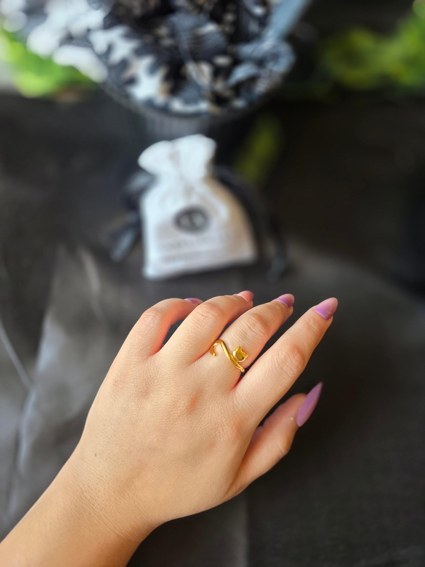 Nyari Ring