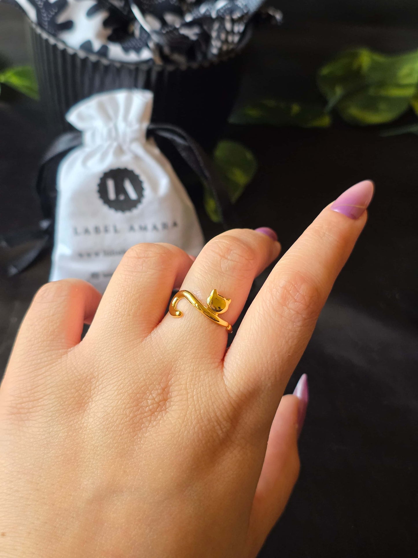 Nyari Ring