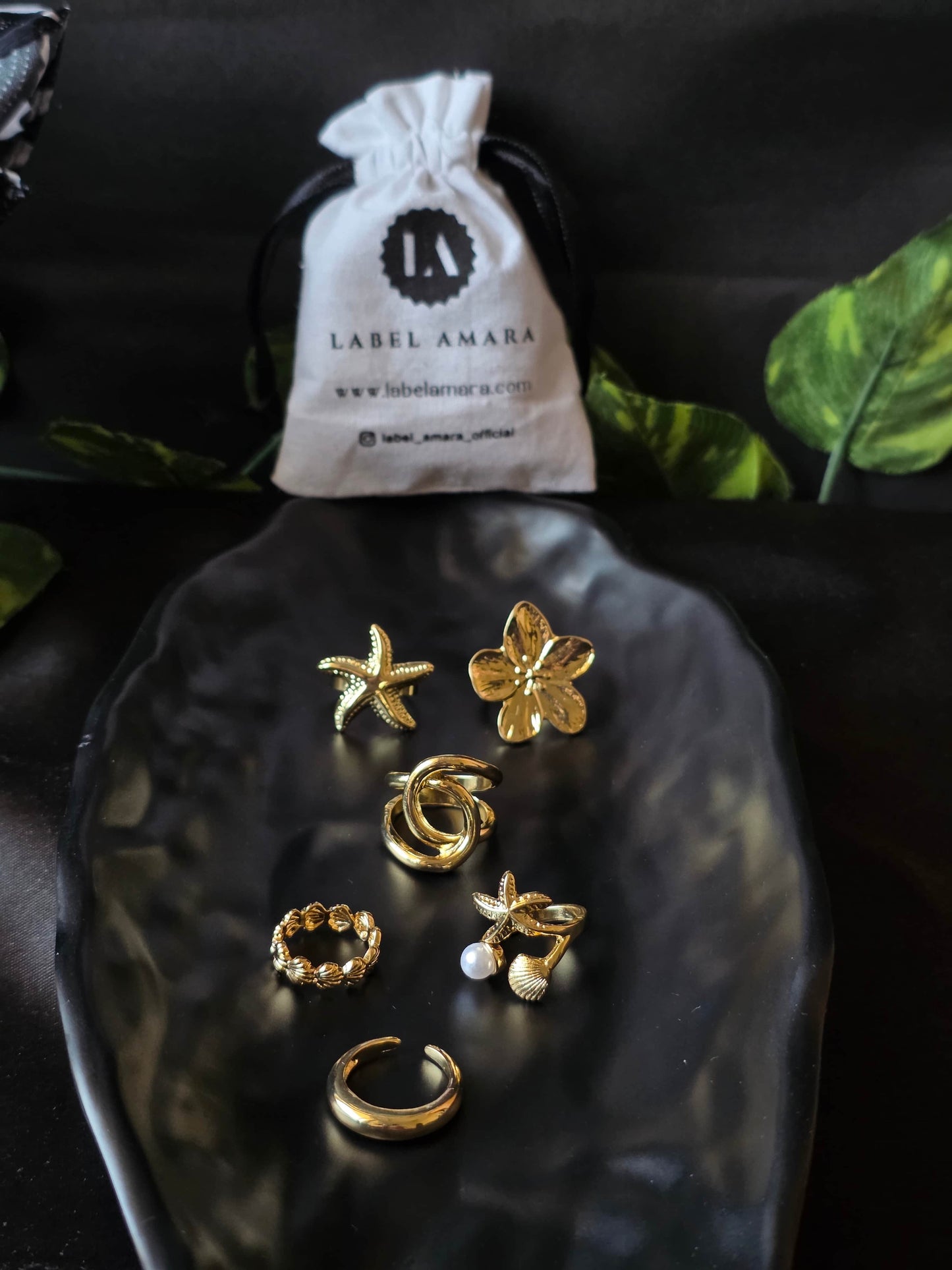 Lythora Ensemble Ring Set