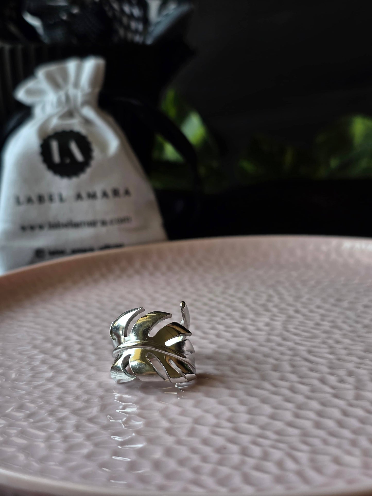 Althera Leaf Ring