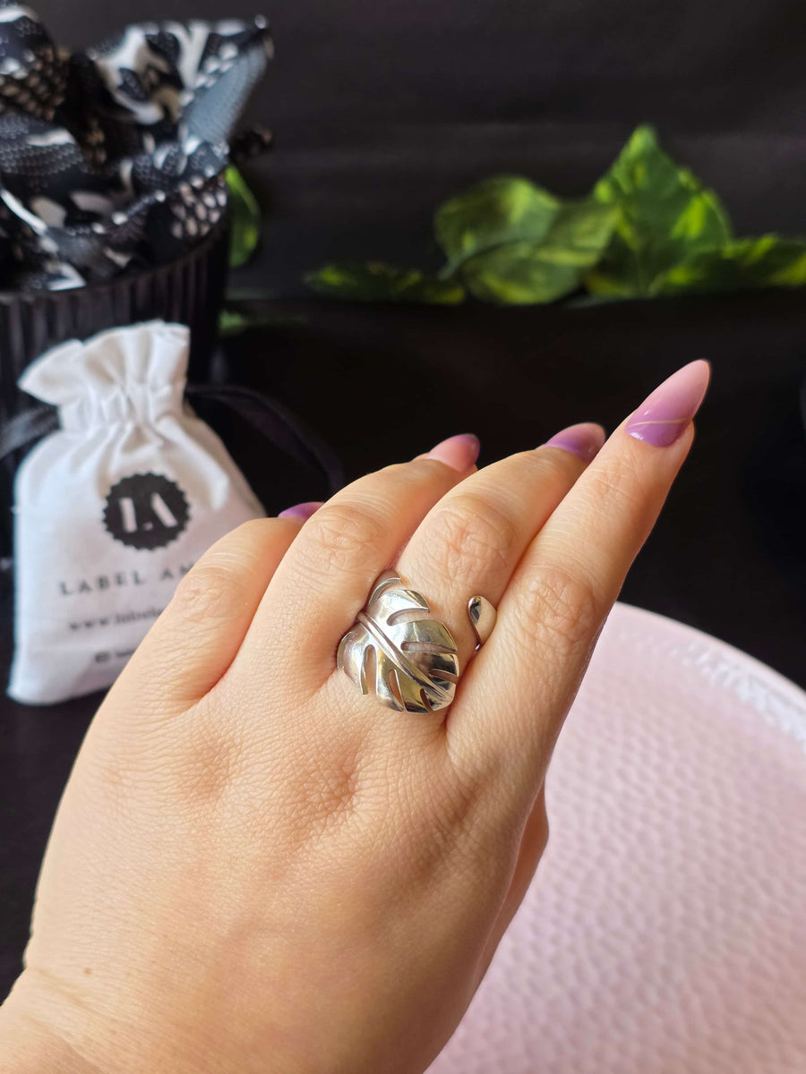 Althera Leaf Ring
