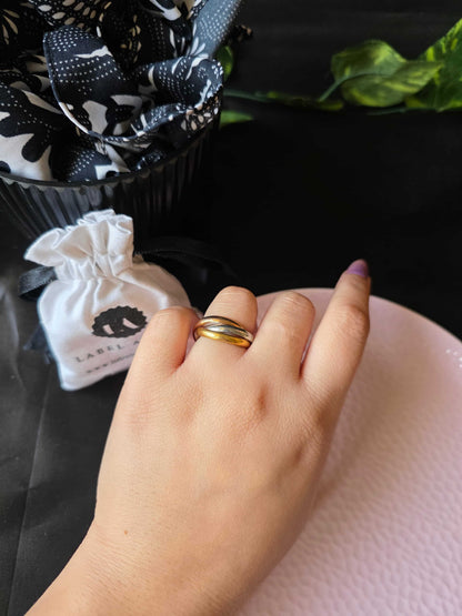 Triavelle Ring