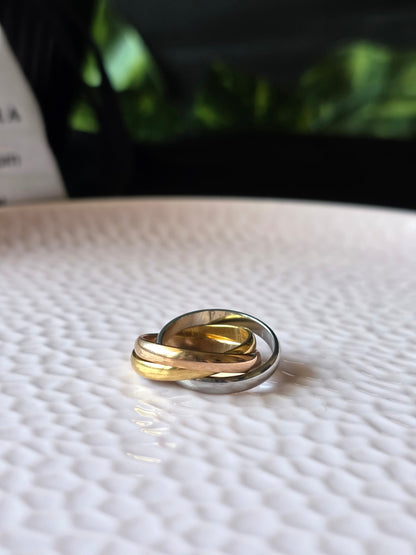 Triavelle Ring