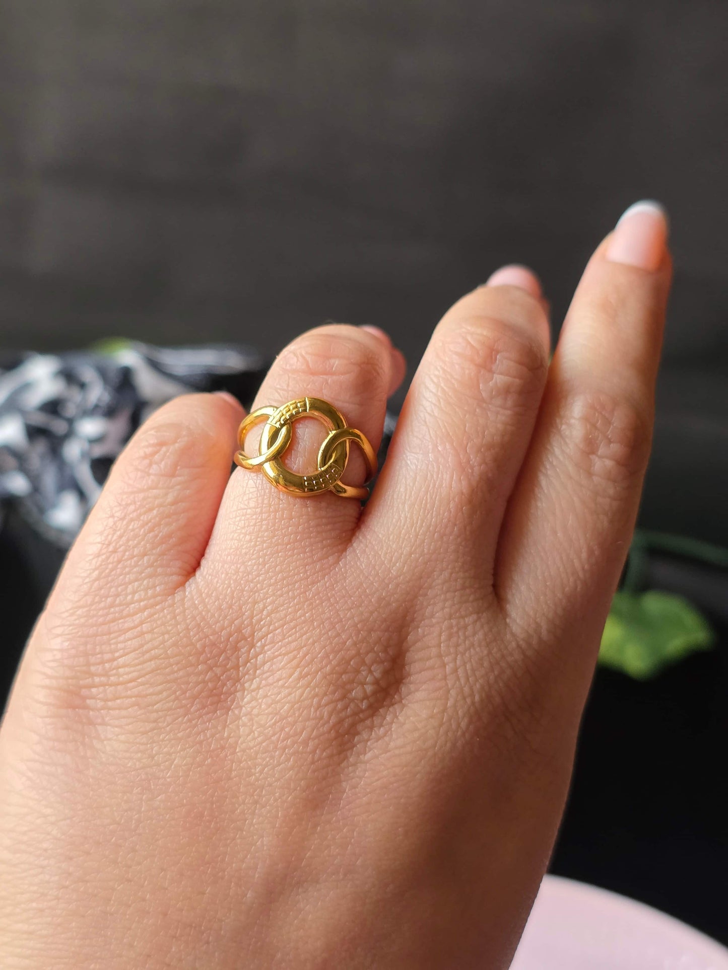 Kaelis Bond Ring