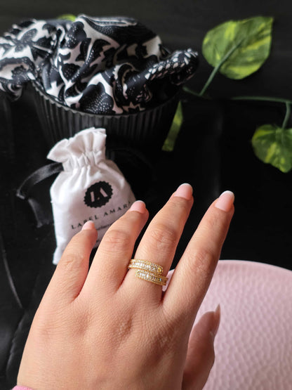 Elairen Curve Ring