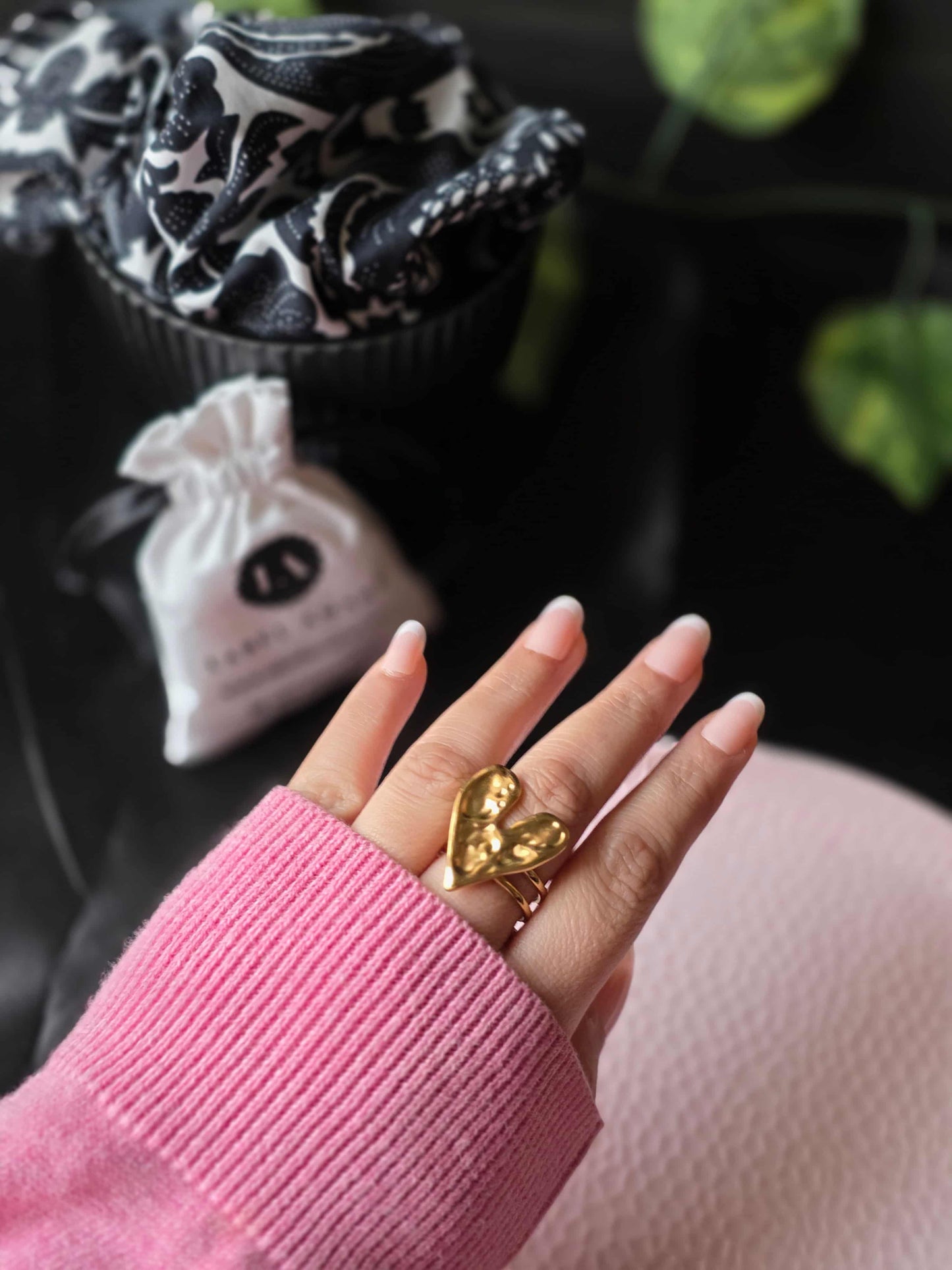 Ardine Crush Ring