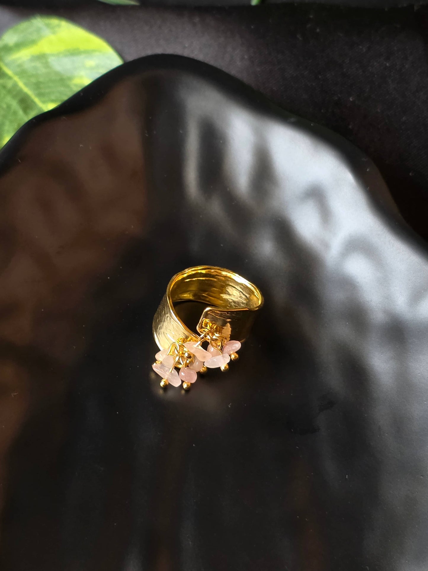 Rosavine Ring