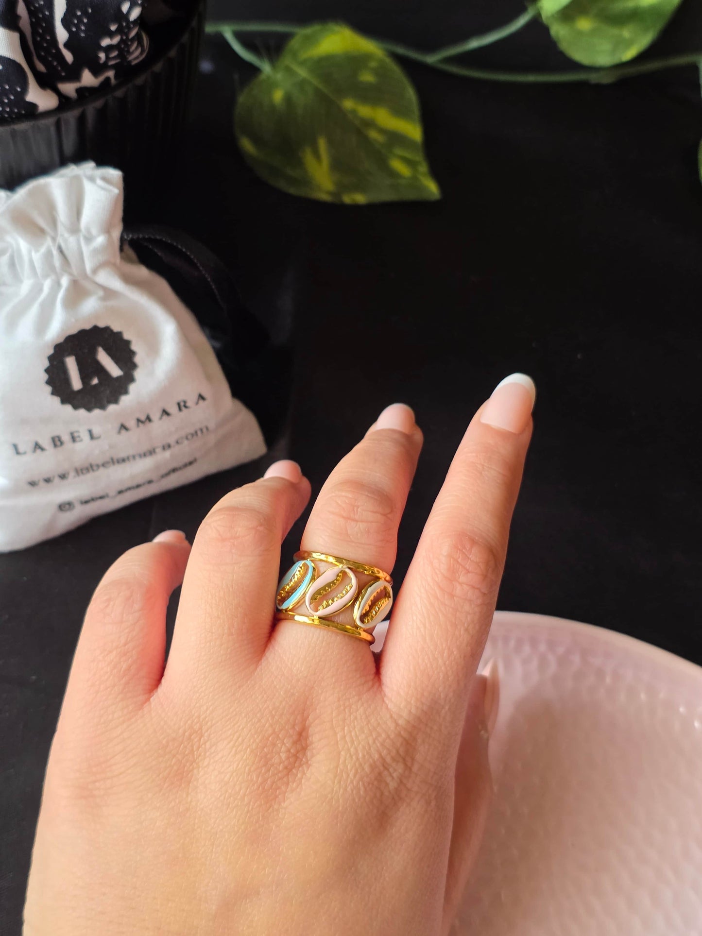 Ceralune Ring