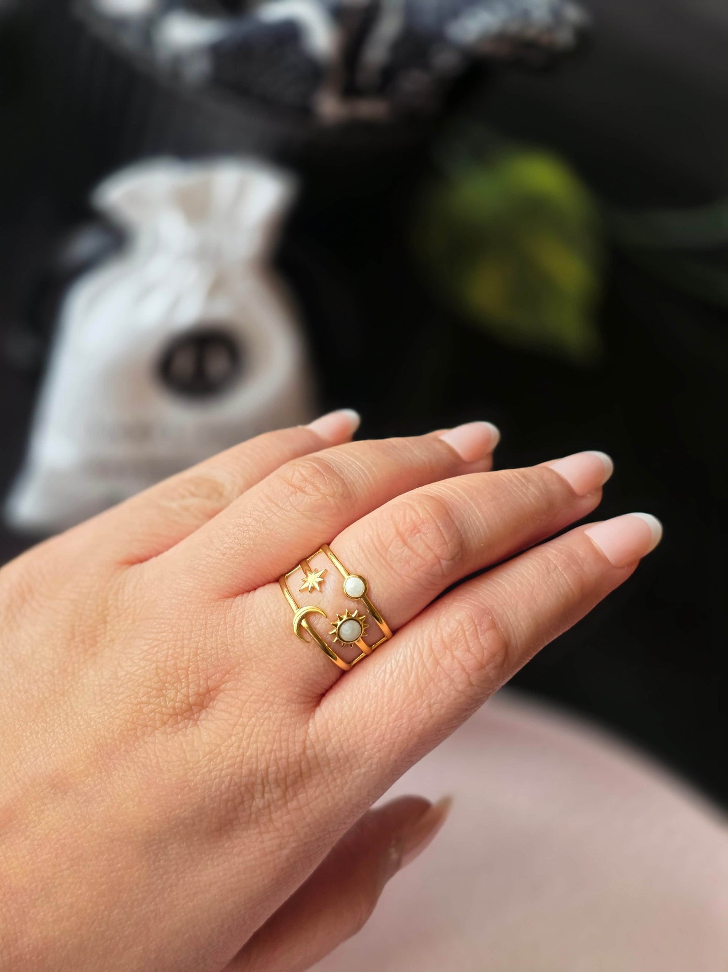 Soleil Nocturne Ring