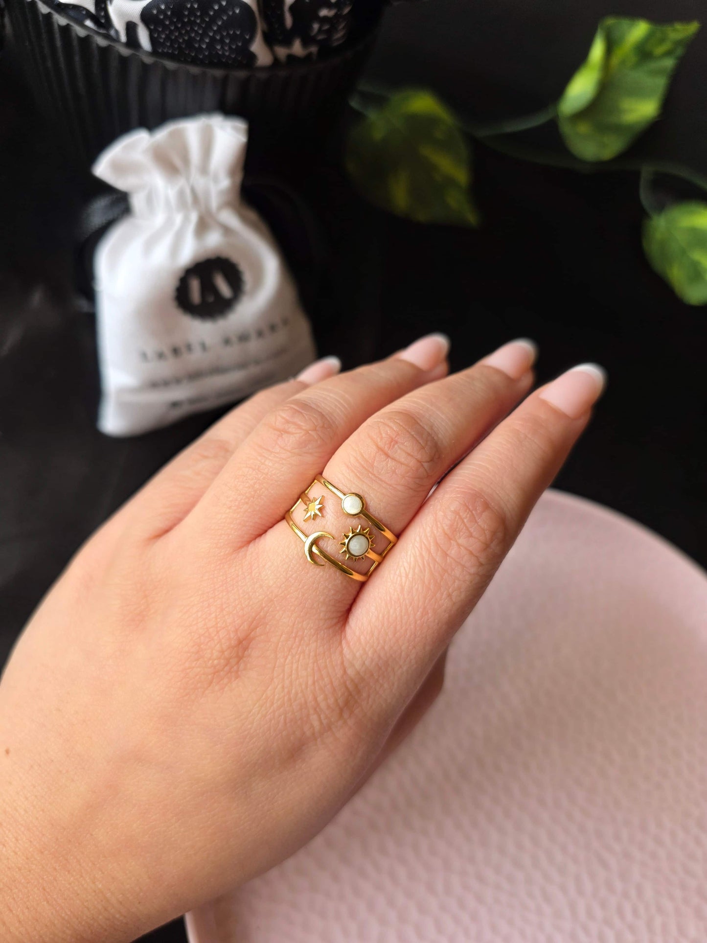 Soleil Nocturne Ring