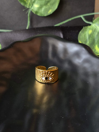Dravyn Eye Ring