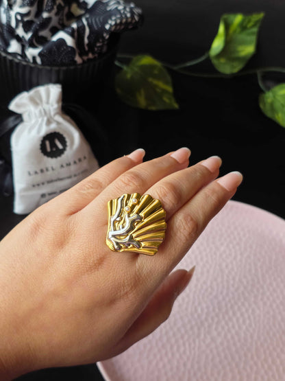 Marivelle Crest Ring