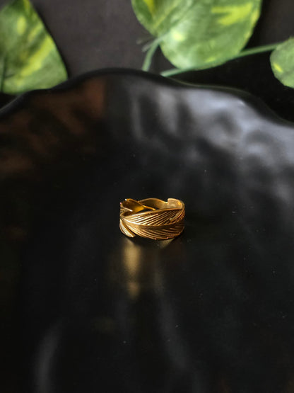 Sylvi Band Ring