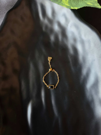 Narelle Noir Ring