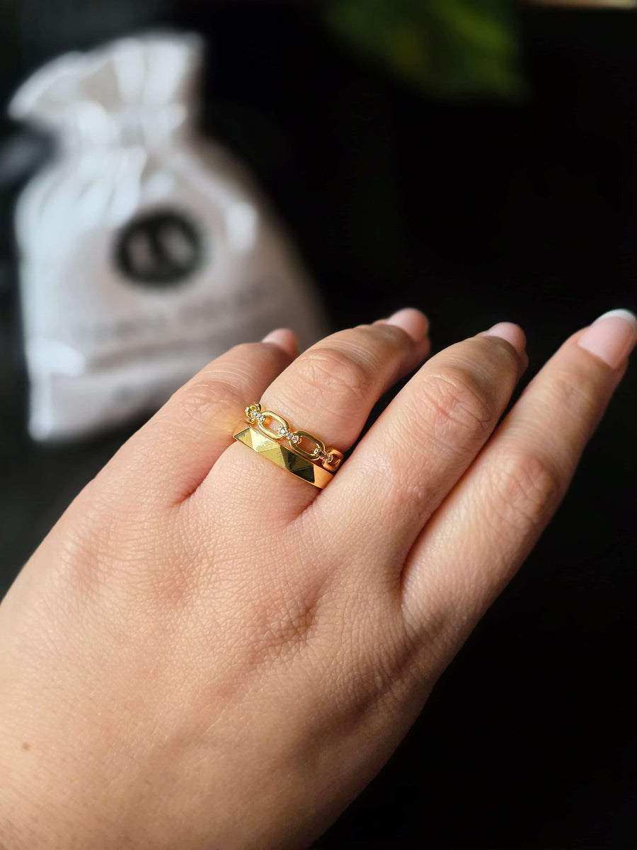 Lyonne Ring