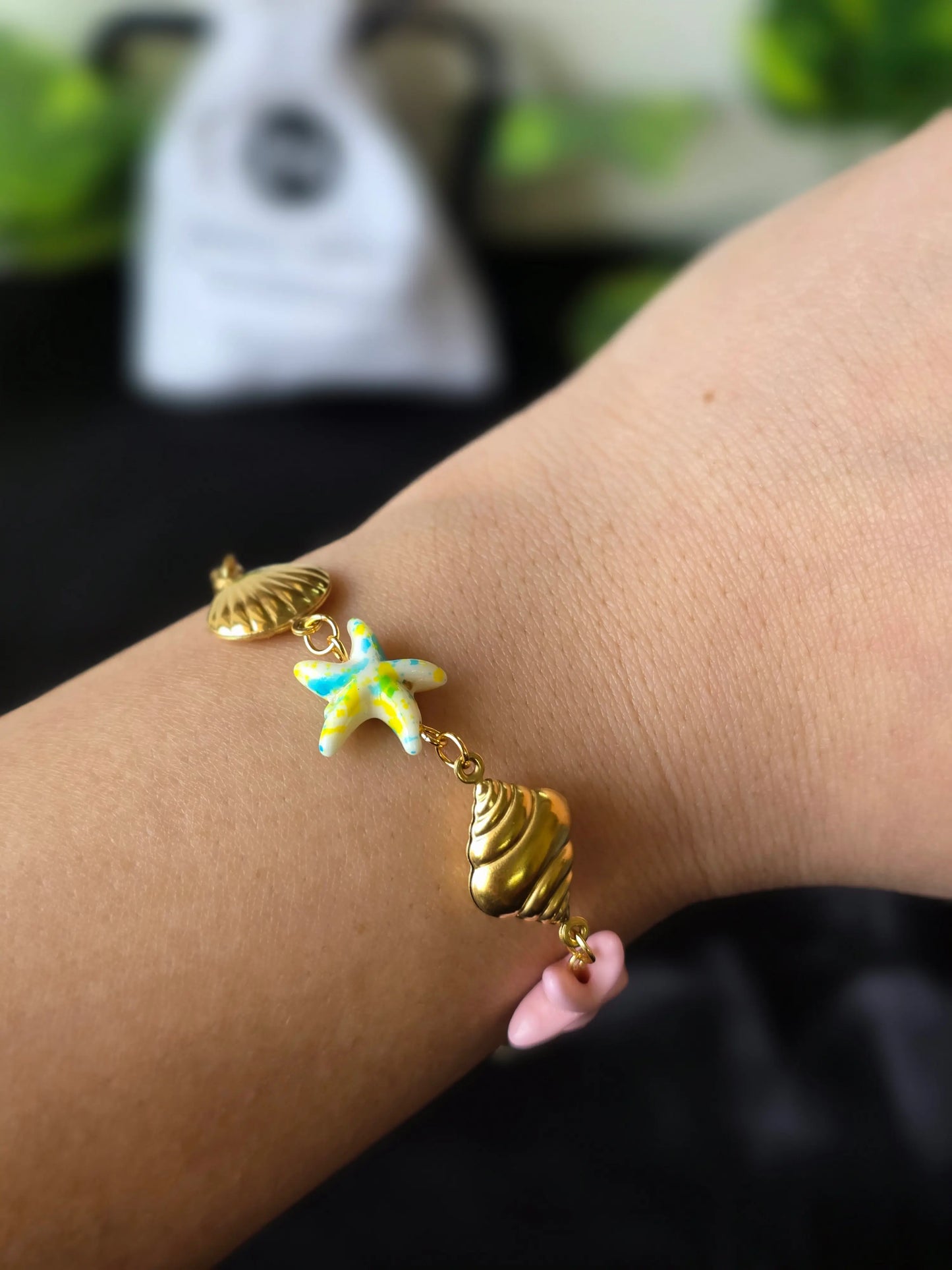 Calypso Shell Bracelet