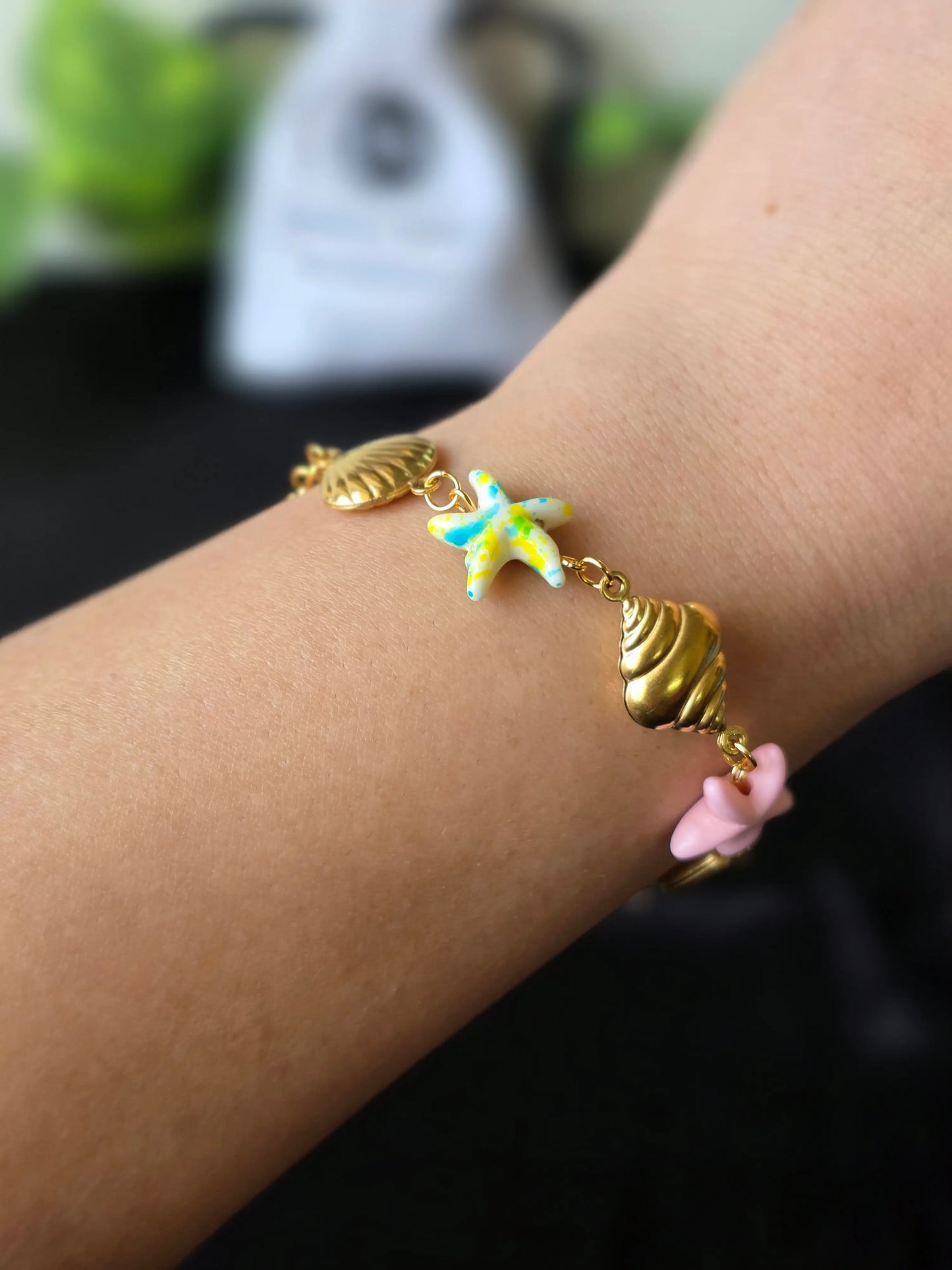Calypso Shell Bracelet