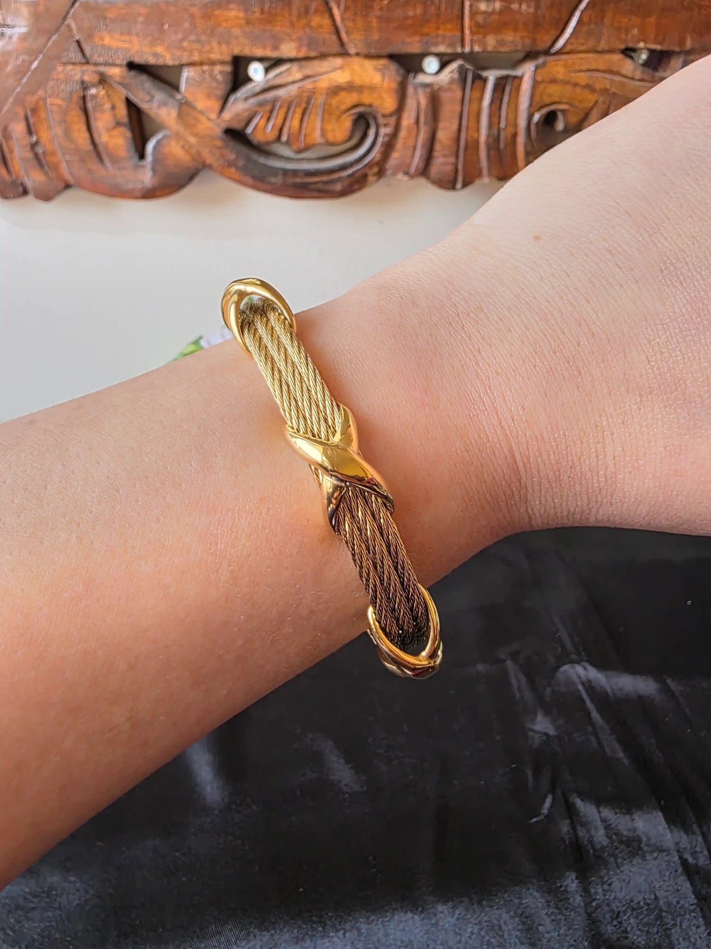 Imperia Coil Bangle