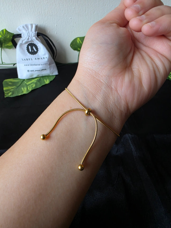 Ever Knot Bracelet