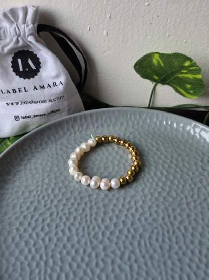Eclaire Natural Pearl Bracelet