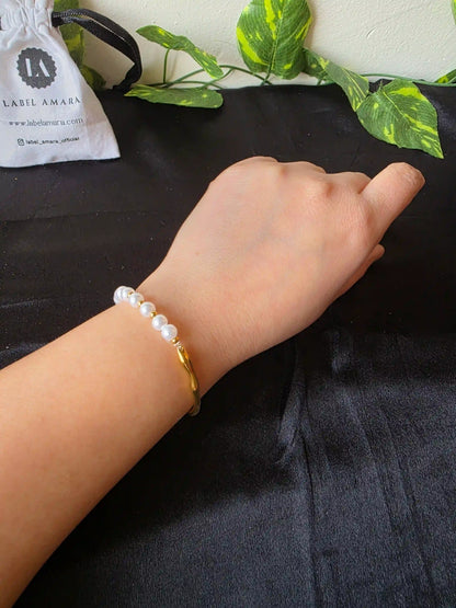 Alma Pearl Bracelet