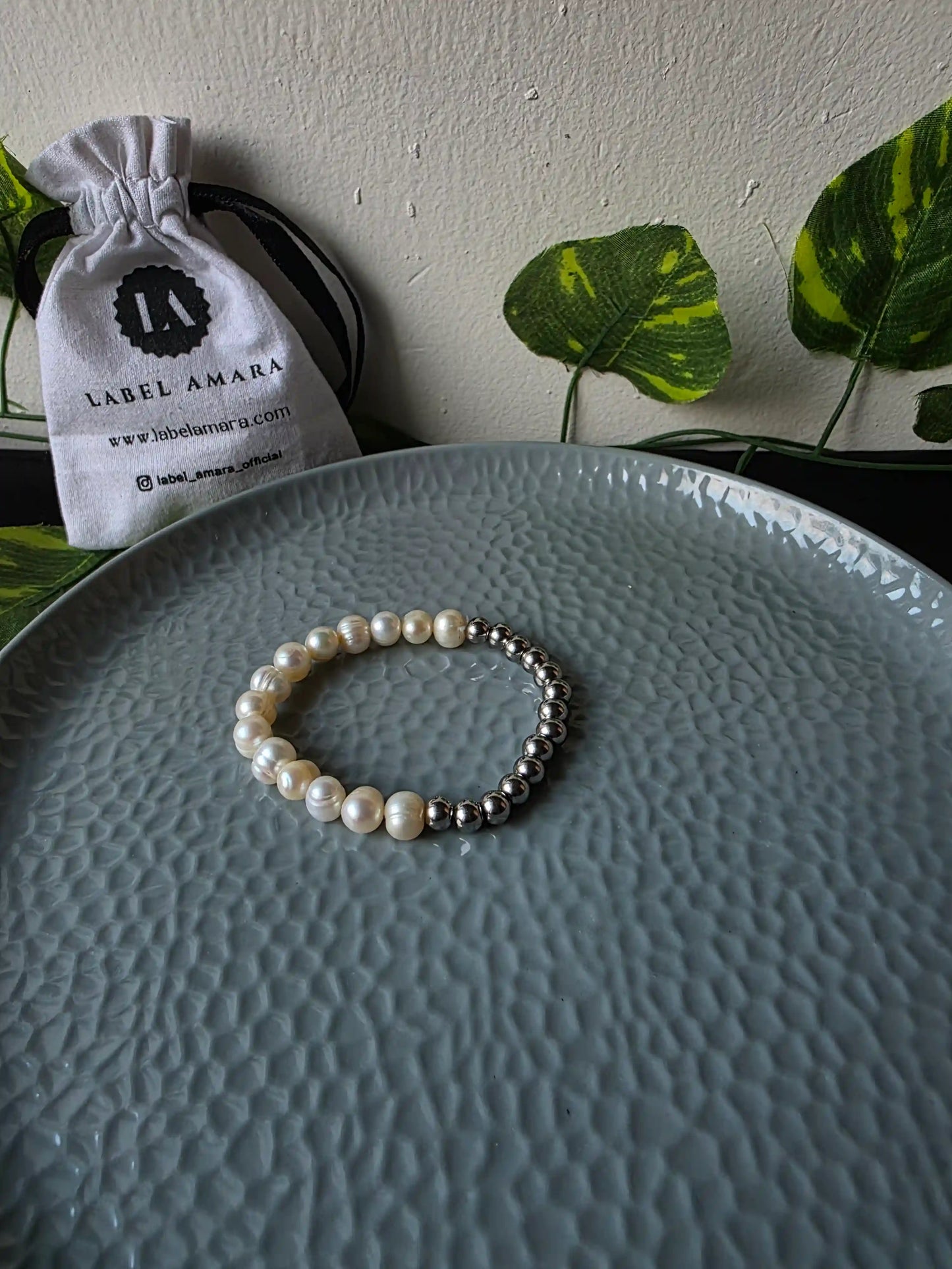 Eclaire Natural Pearl Bracelet