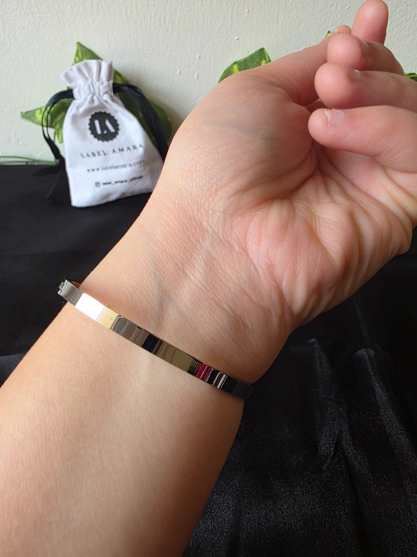 Ivy Crystal Bangle