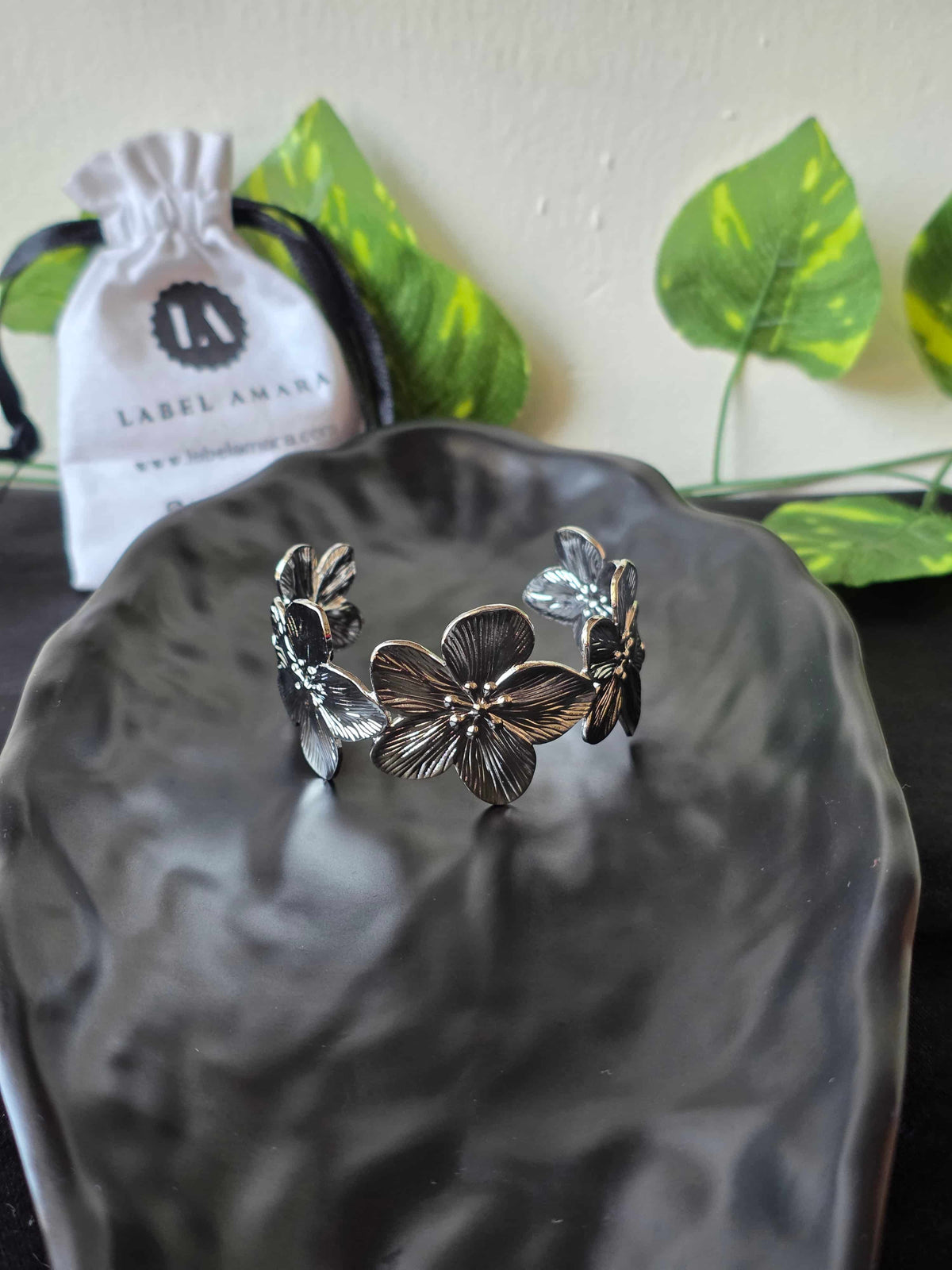 Petal Muse Bangle