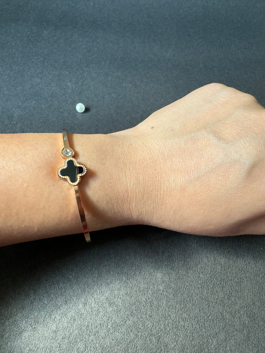 Midnight Clover Bracelet