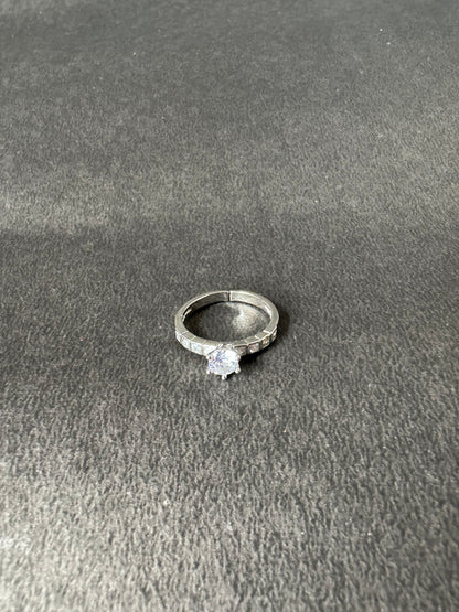 Elite Luxury Ring