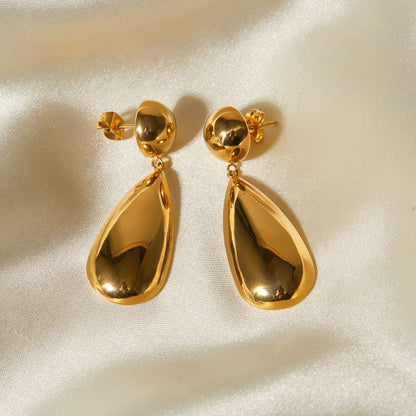 Oravelle Earrings