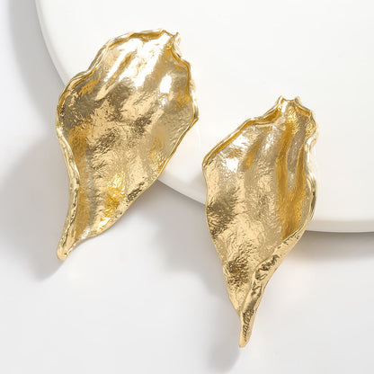 Solviane Leaf Earrings