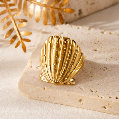 Corinne Shell Ring