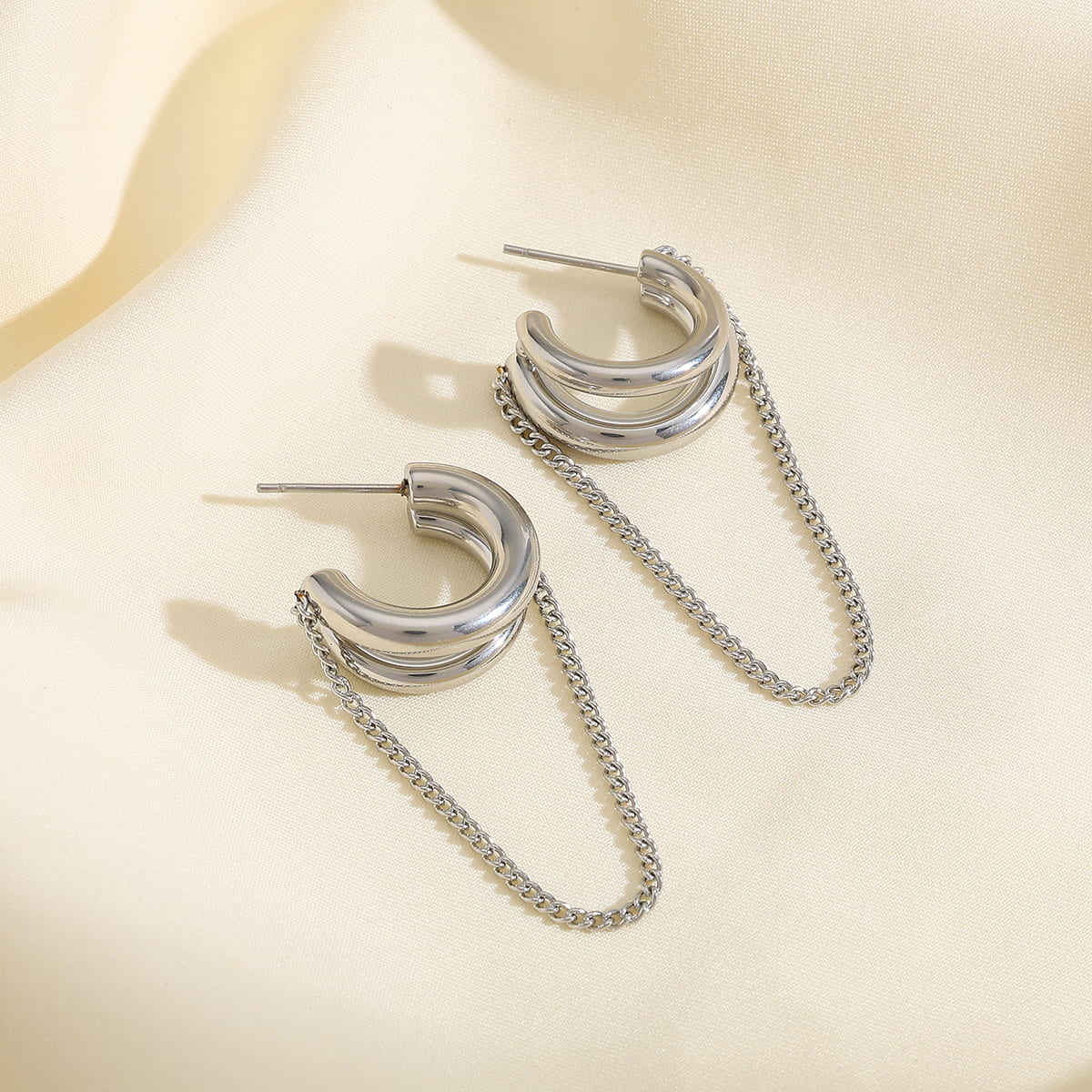 Noirlink Chain Hoops