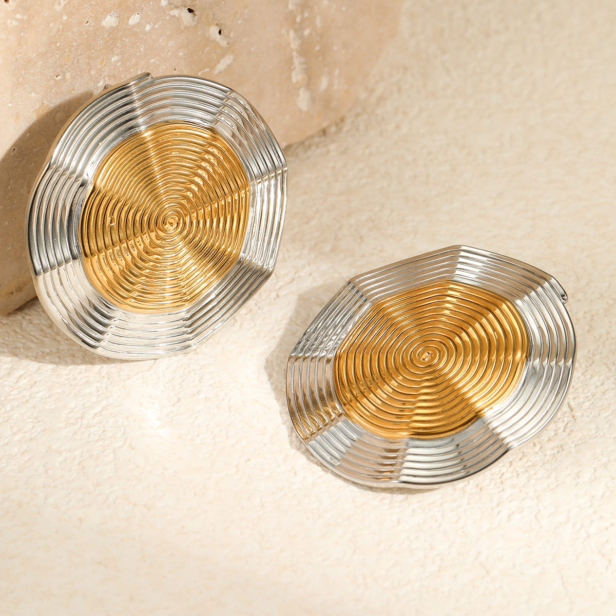 Arvion Disc Studs