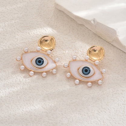 Celestara Eye Earrings