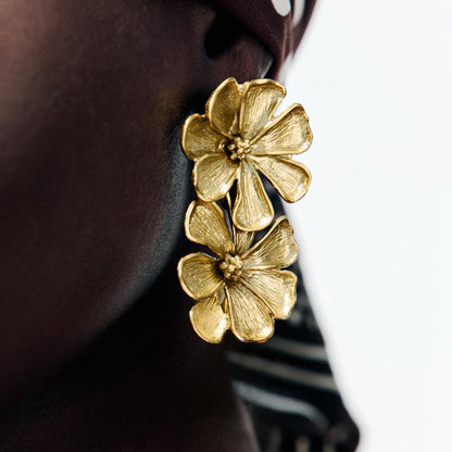 Rivara Bloom Earrings