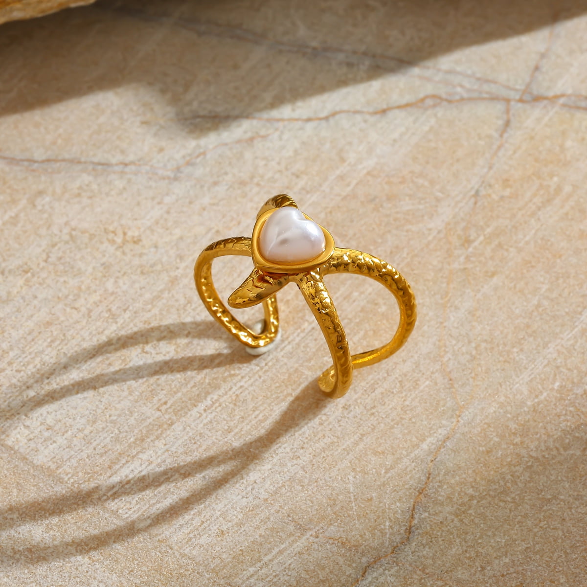 Maruva Pearl Ring