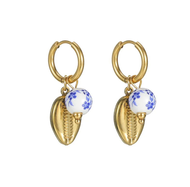 Auvria Earrings